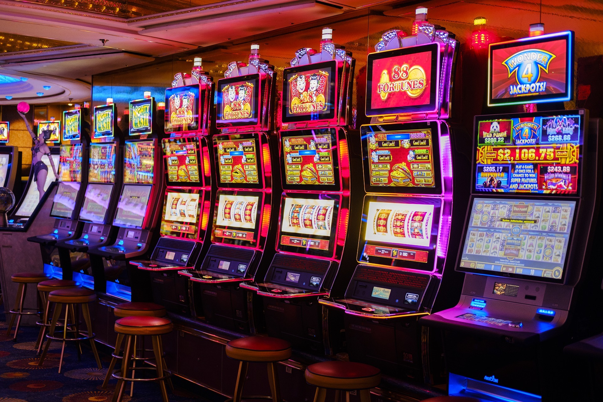 Contactless payment systems in casino gaming